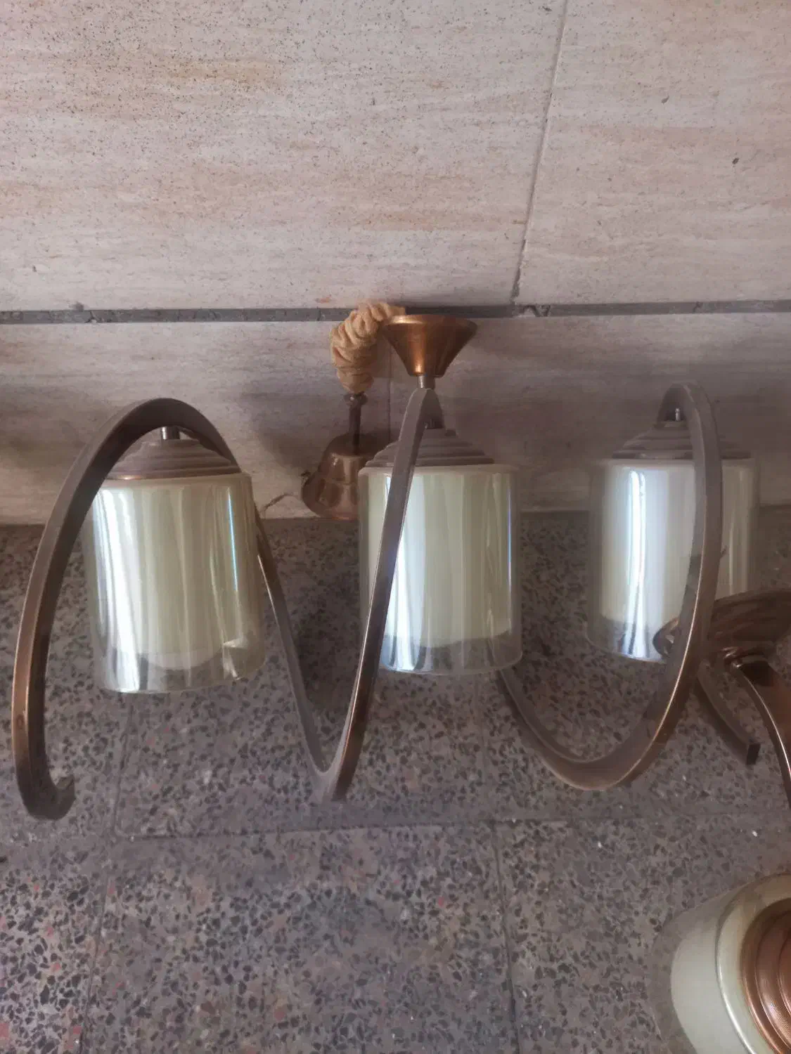 لوستر|لوستر و چراغ آویز|اسلام‌شهر, شهرک مهدیه|دیوار