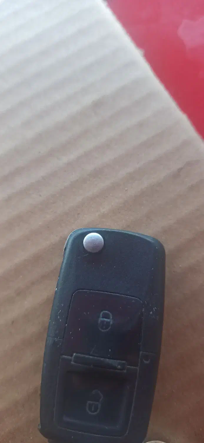 سوئیچ پژو پیدا شده|اشیا|یاسوج, |دیوار