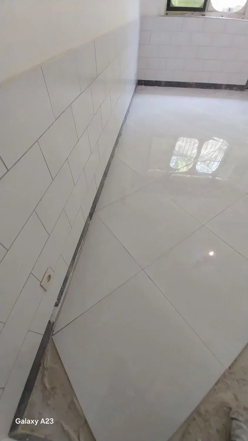 کاشی کاری وسرامیک کاری|خدمات پیشه و مهارت|اراک, |دیوار