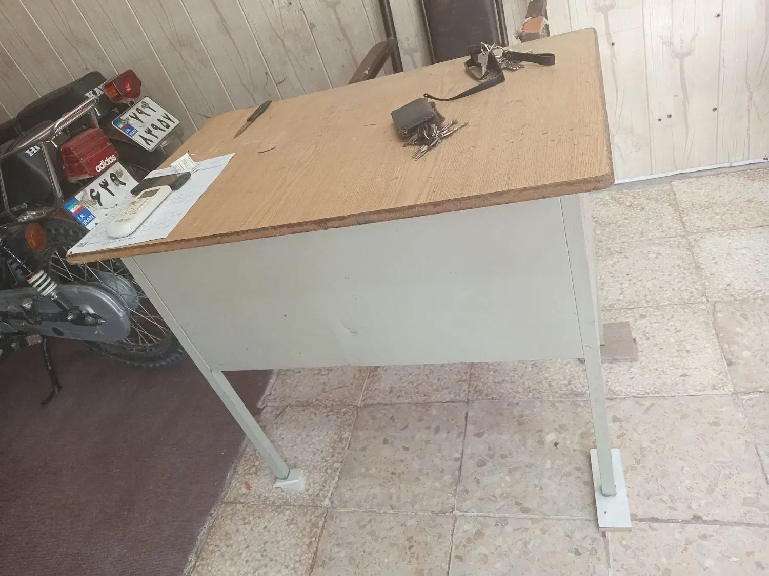 میز|میز تحریر و کامپیوتر|بهبهان, |دیوار