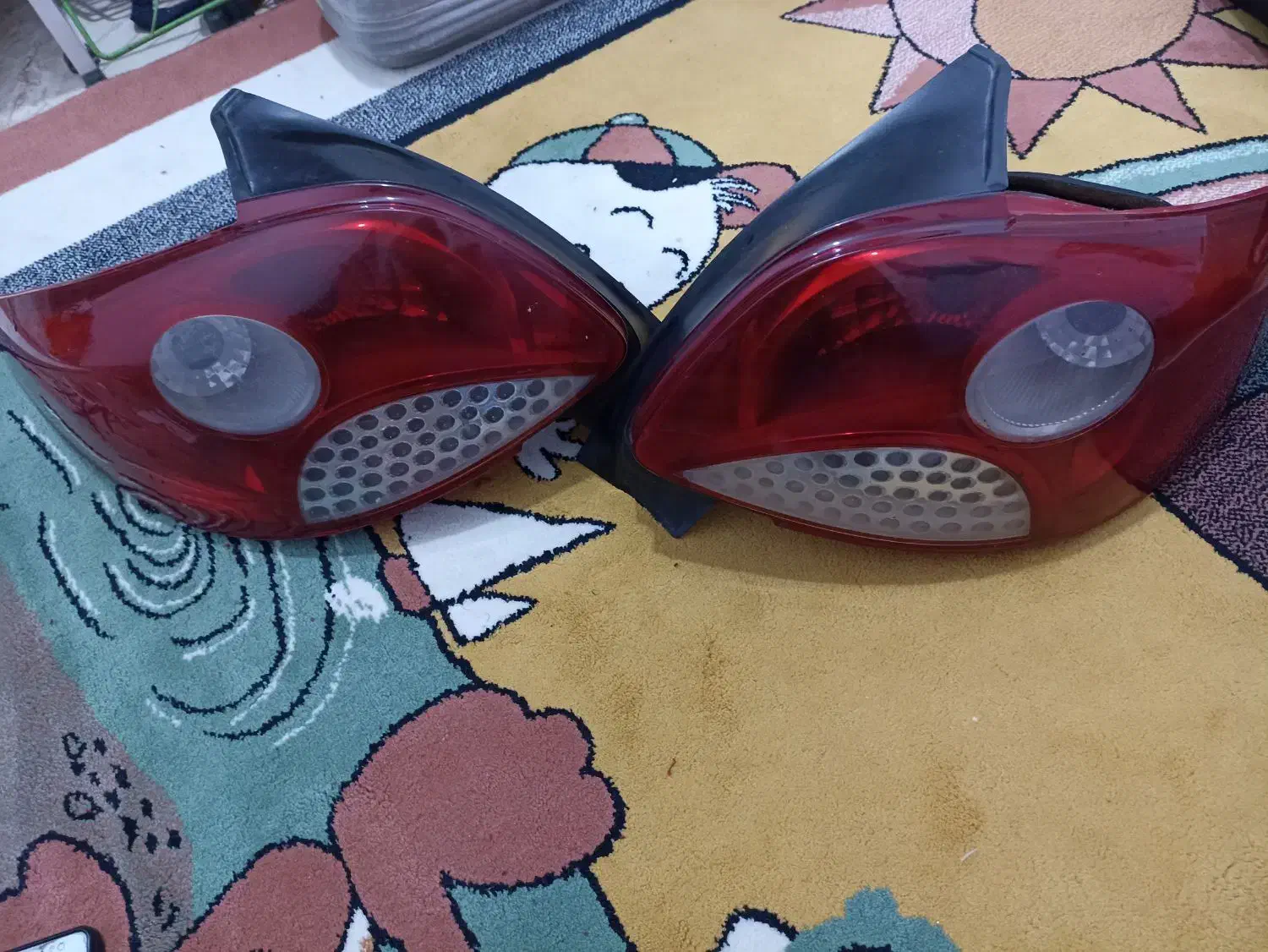 چراغ عقب ۲۰۷ اسپرت|قطعات یدکی و لوازم جانبی|خرم‌آباد, |دیوار