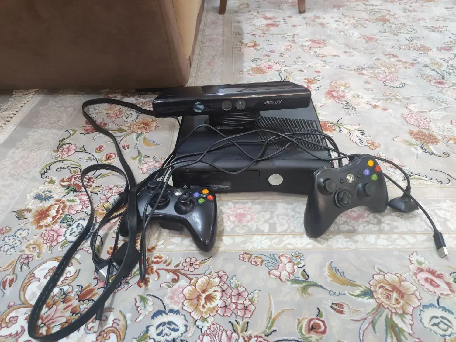 ایکس باکس ۳۶۰ اسلیم فول بازی همراه با کینکت وجعبه|کنسول، بازی ویدئویی و آنلاین|مشکین‌دشت, |دیوار