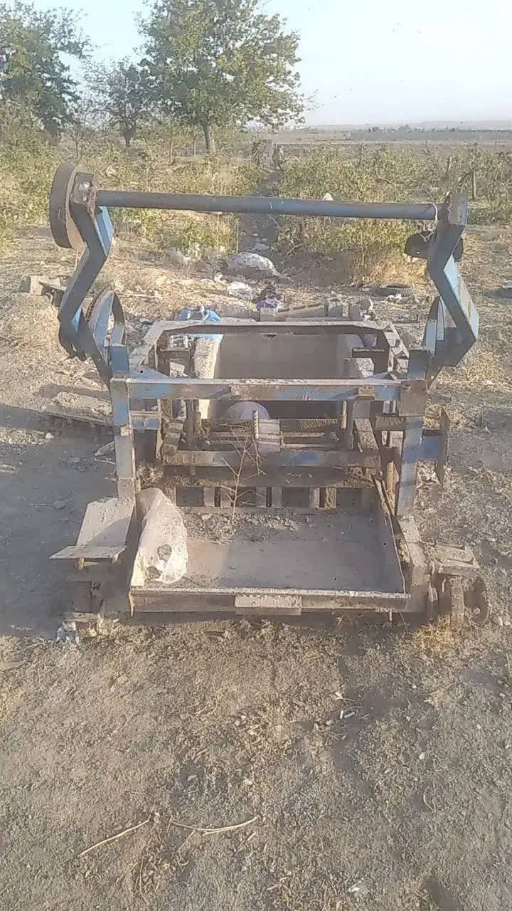 دستگاه بلوکه زنی و کانکس|ماشینآلات صنعتی|مشهد, میان ولایت|دیوار