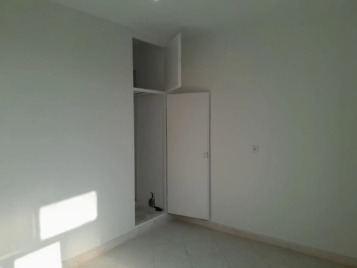 95 متر 2 خواب فول امکانات  اباذر