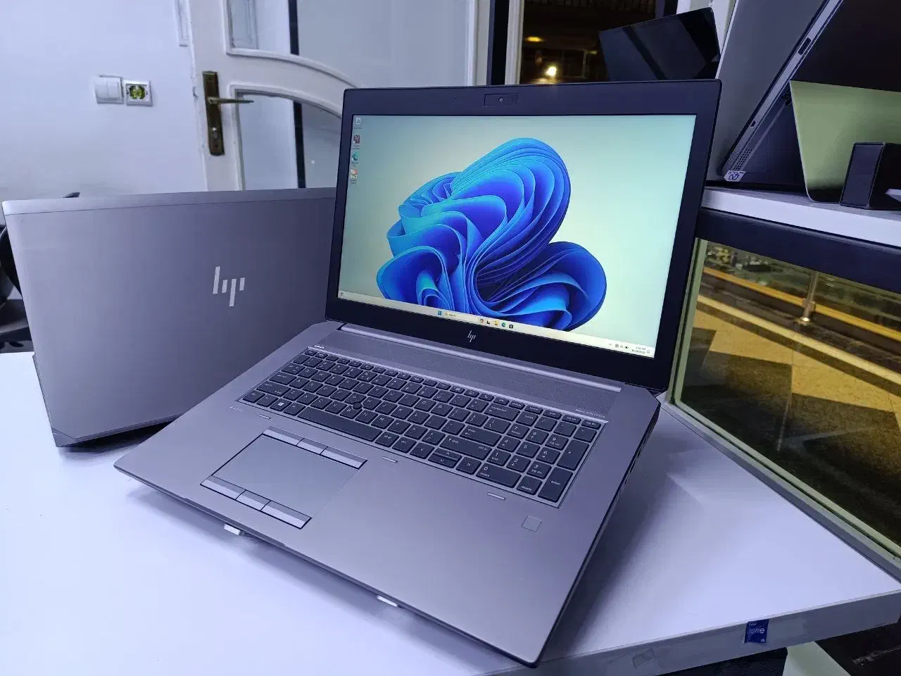 لپ تاپ اچ پی HP zbook 17 G6 workstation|رایانه همراه|تهران, فلسطین (میدان انقلاب)|دیوار