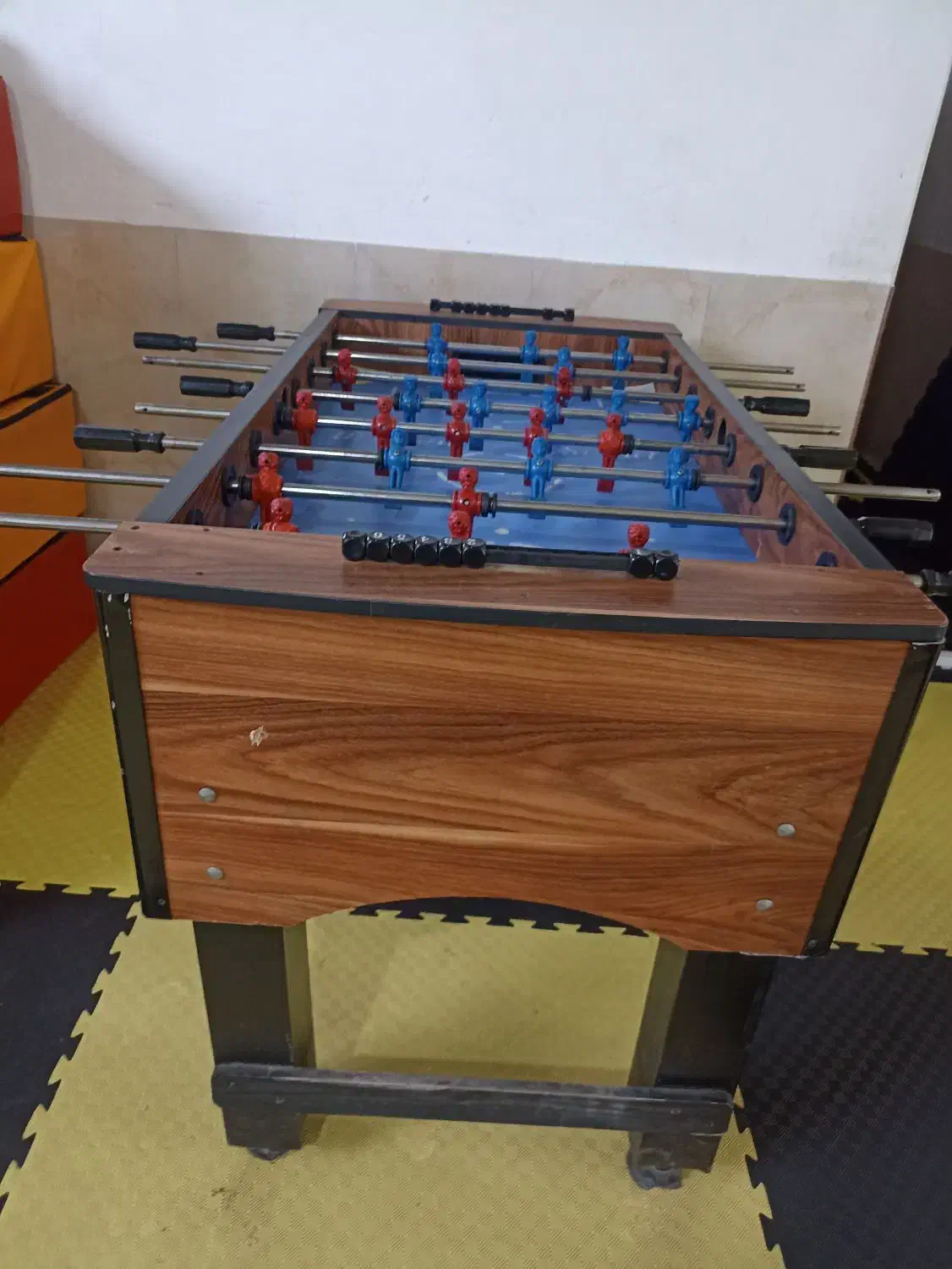 فوتبال دستی|ورزش‌های توپی|تالش, تالش|دیوار