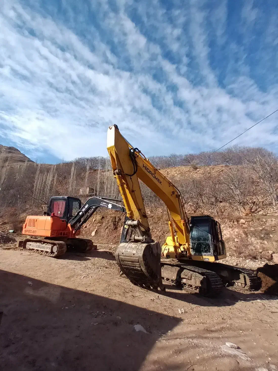 اجاره بیل.مکانیکی ۲۲۰ومینی|خدمات حمل و نقل|بجنورد, |دیوار