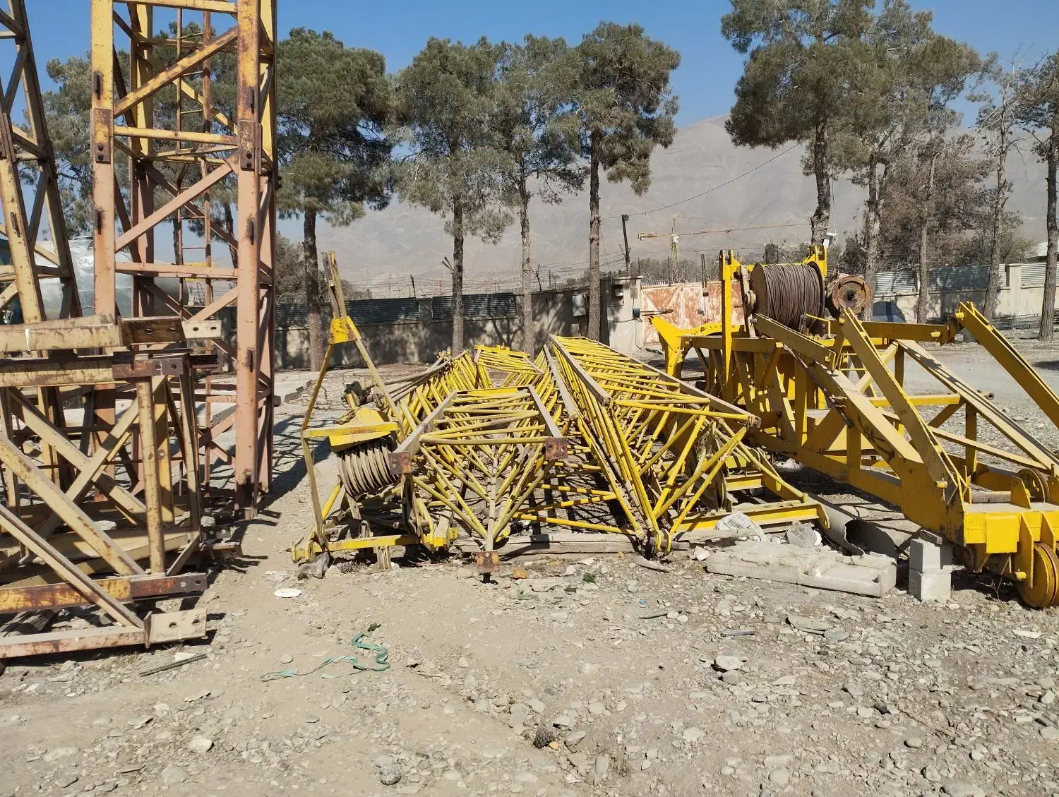 جرثقیل۴تن پتن تاورکرین|خودرو سنگین|گرمدره, |دیوار