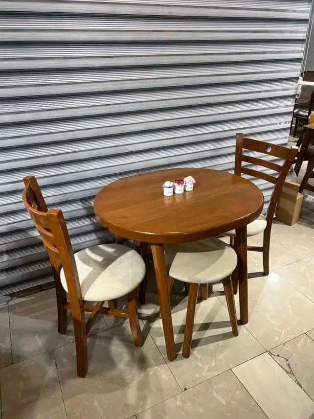 ناهارخوری مدل فانوس آوان چوب|میز و صندلی غذاخوری|تهران, شهید رجایی|دیوار