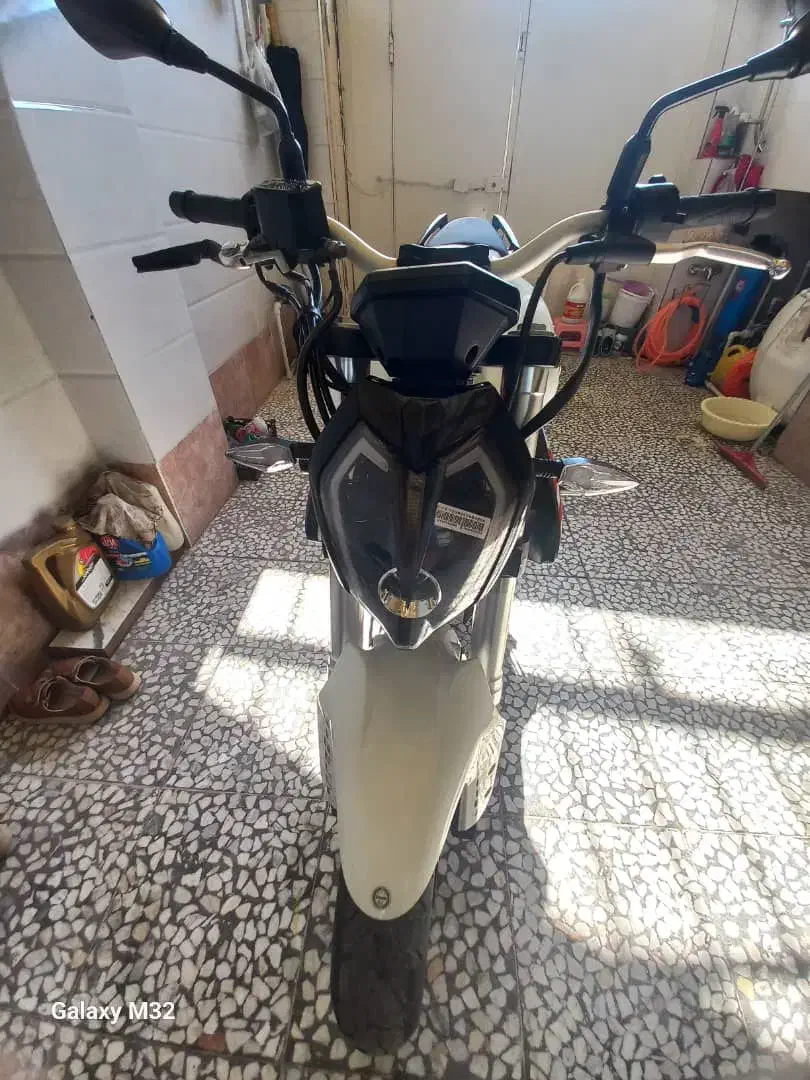 فروش بنلی ۳۰۰ در حد صفر|موتورسیکلت|لنگرود, |دیوار