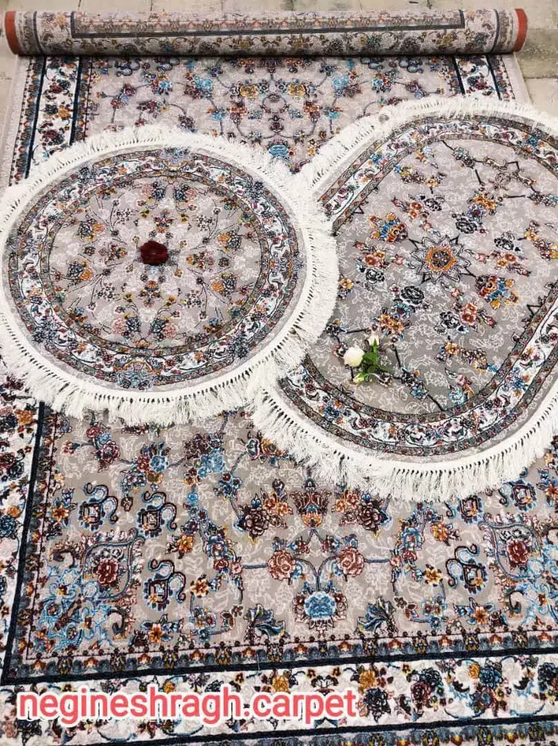 فرشهای ۷۰۰ شانه خرید از تولیدی|فرش|کاشان, شهرک صنعتی راوند|دیوار