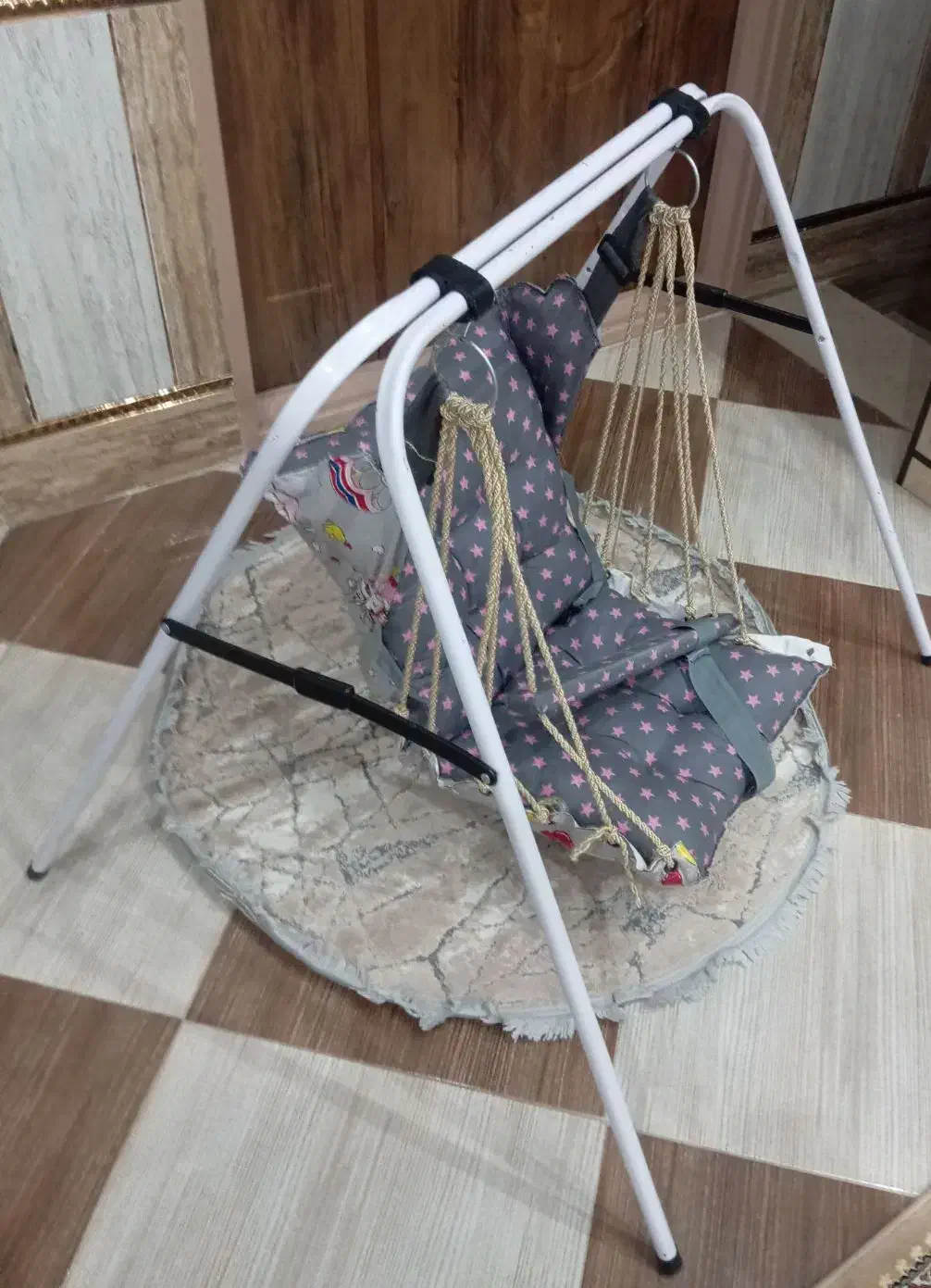 پایه تاب ریلکسی همراه با تاب و سایل|اسباب و اثاث بچه|بردسیر, |دیوار