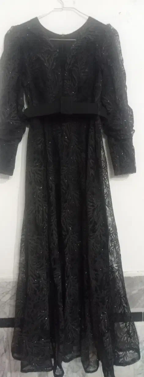 لباس مجلسی|لباس|نهبندان, |دیوار