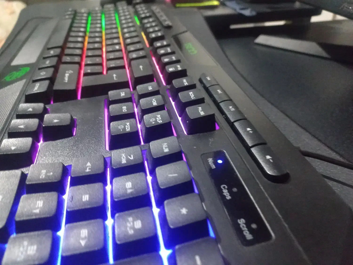 کیبورد گیمینگ تسکو|قطعات و لوازم جانبی رایانه|ساری, |دیوار