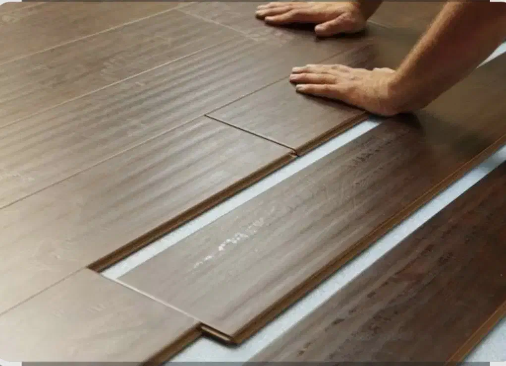 نصب انواع پارکت و قرنیز|خدمات پیشه و مهارت|رشت, علی آباد|دیوار