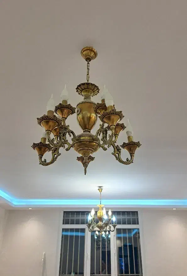 لوستر ۵ شاخه برنجی(۲تا)به همراه دیوار کوب(۳تا)|لوستر و چراغ آویز|تهران, کوثر|دیوار