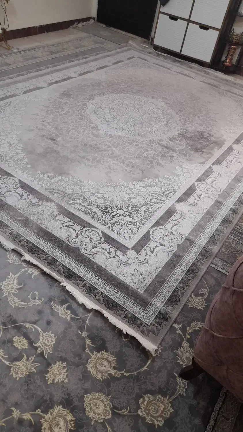 فرش ۹ متری ۱۲۰۰ شانه در حد نو|فرش|بومهن, |دیوار