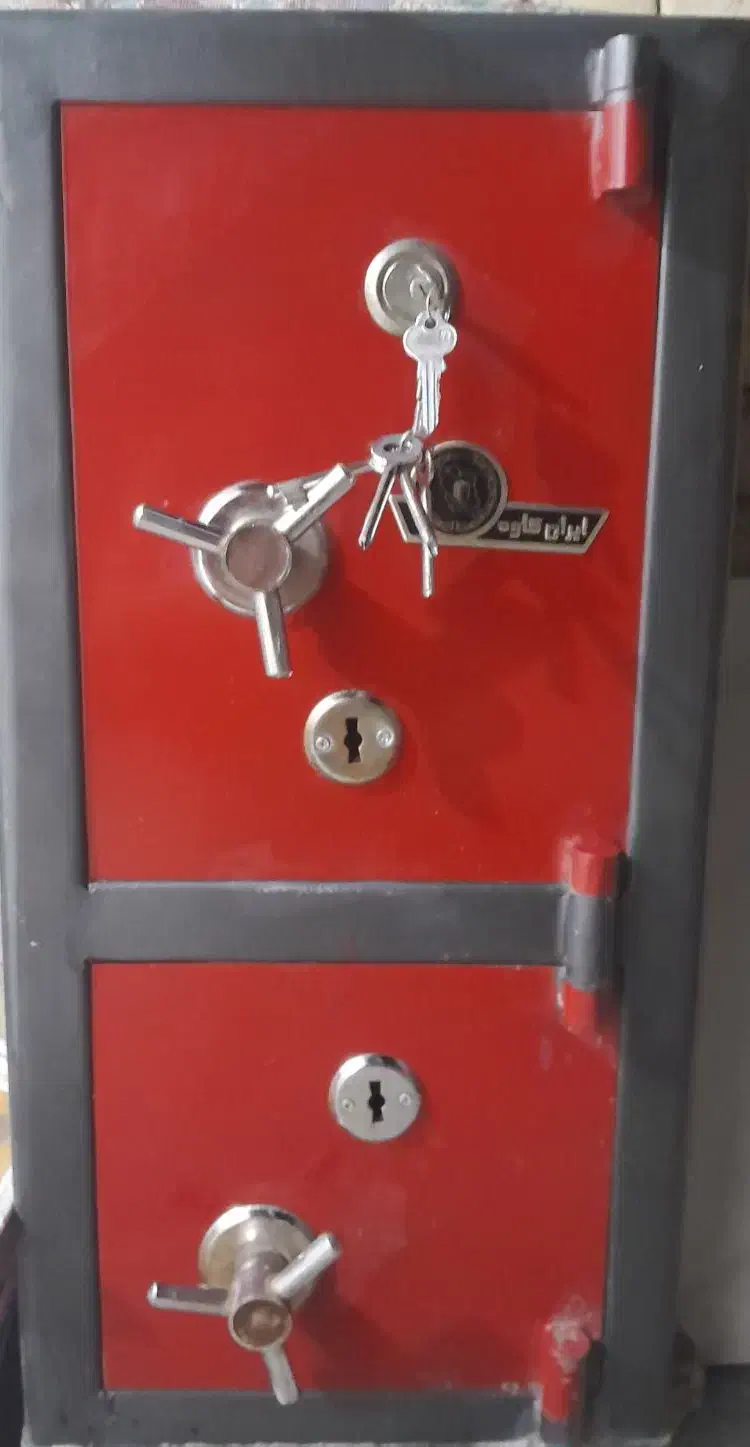 گاوصندوق ایران کاوه|ابزارآلات|نهاوند, |دیوار