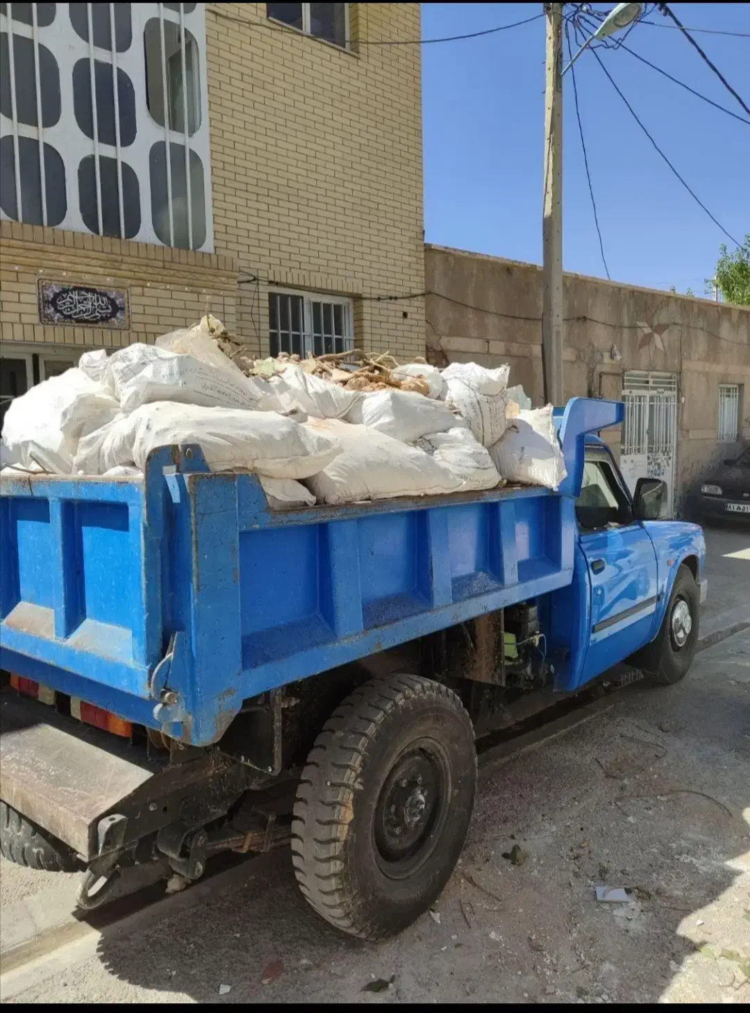 عرضه مستقیم شن و ماسه بدون واسطه گراویه نخودی خاک|مصالح و تجهیزات ساختمان|چناران, |دیوار