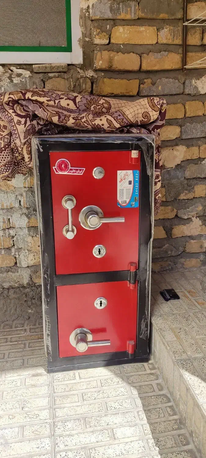 گاوصندوق نو جوانرود|ابزارآلات|جوانرود, |دیوار