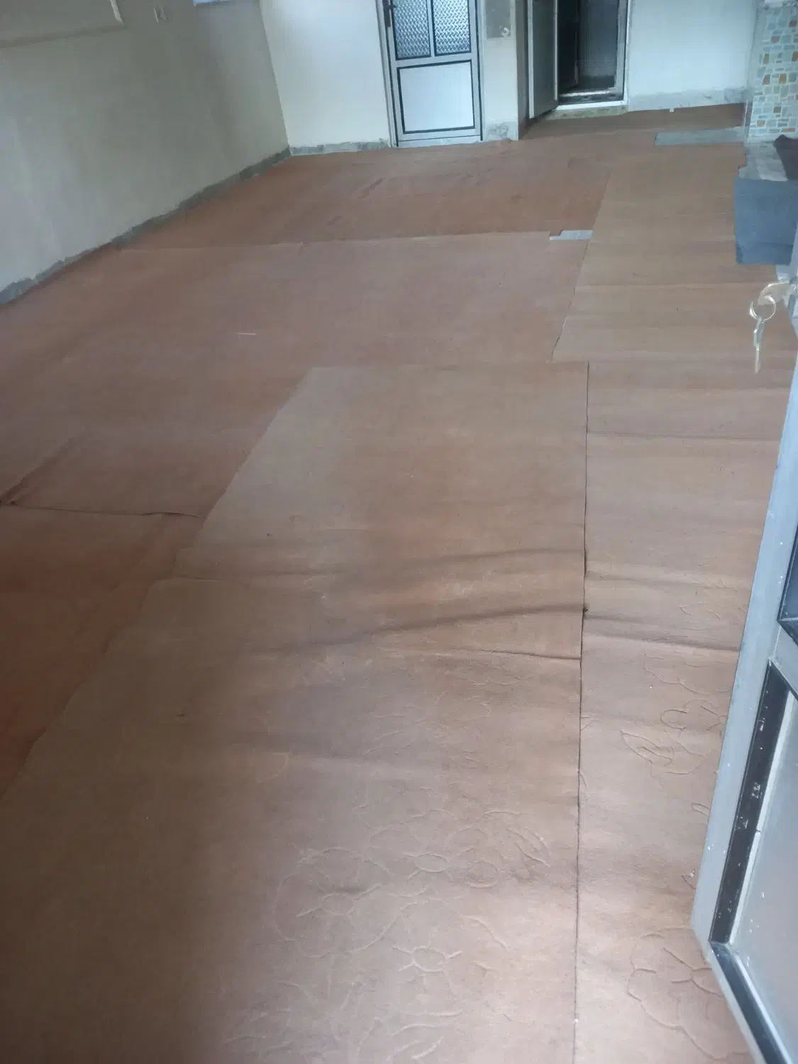 آپارتمان اجاره همکف حیاط دار در شهر قدیم هشتگرد|اجارهٔ آپارتمان|هشتگرد, هشتگرد قدیم|دیوار