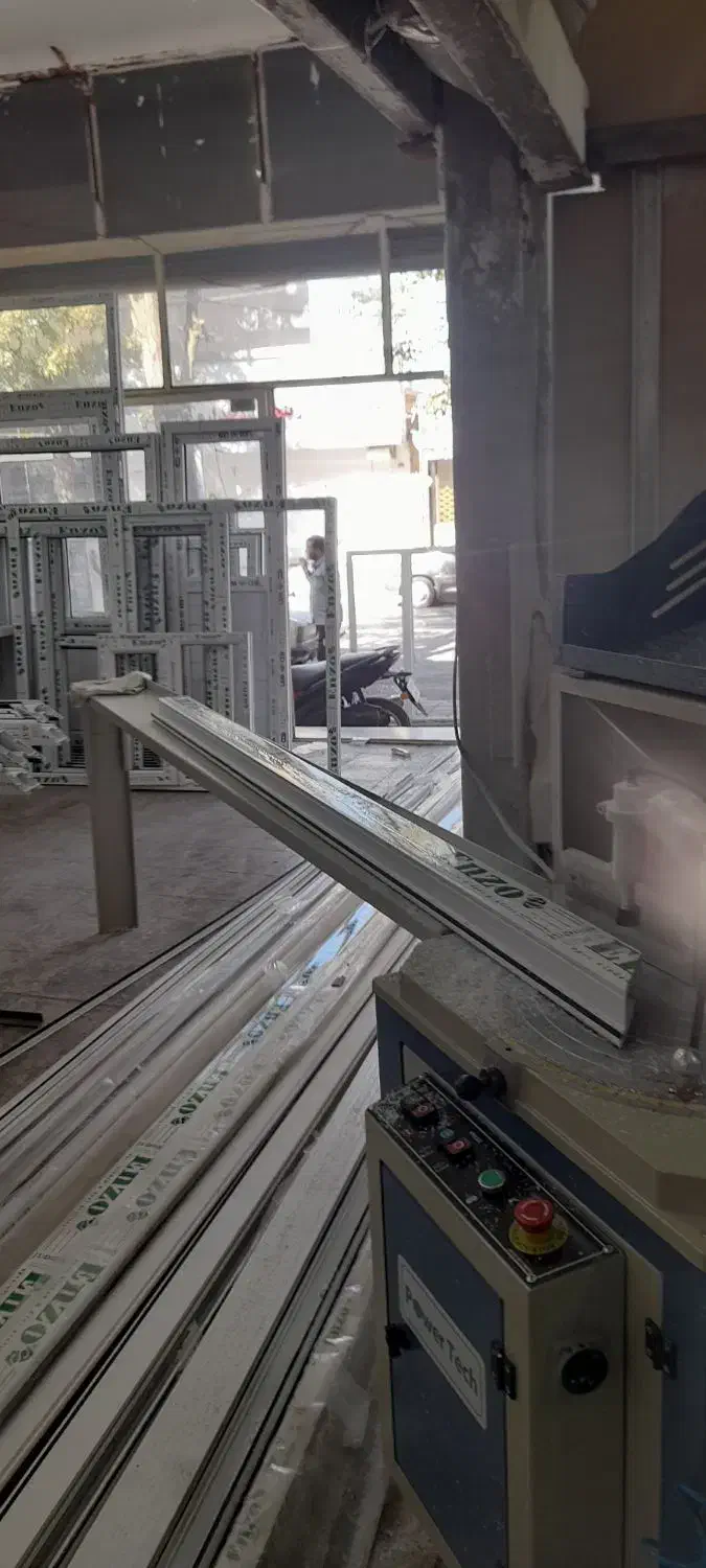 تولید درب و پنجره دوجداره|مصالح و تجهیزات ساختمان|تاکستان, |دیوار