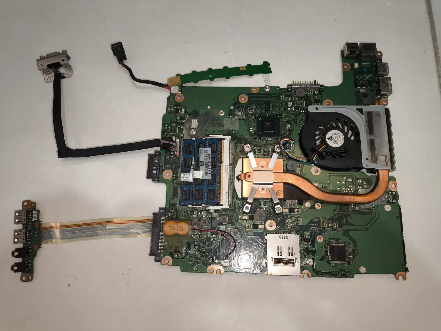 قطعات لپتاپ Toshiba satellite pro 750|قطعات و لوازم جانبی رایانه|صدرا-فارس, فاز ۲|دیوار