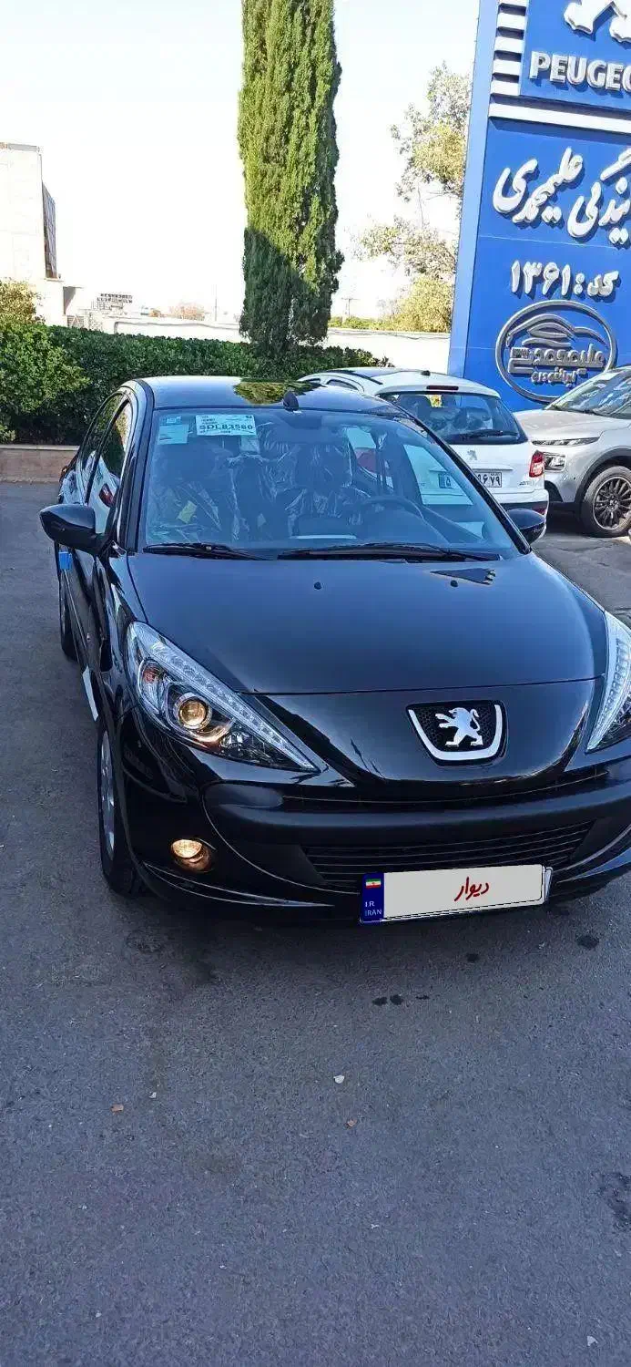 207مدل1404موتور TU5P|خودرو سواری و وانت|شال, |دیوار