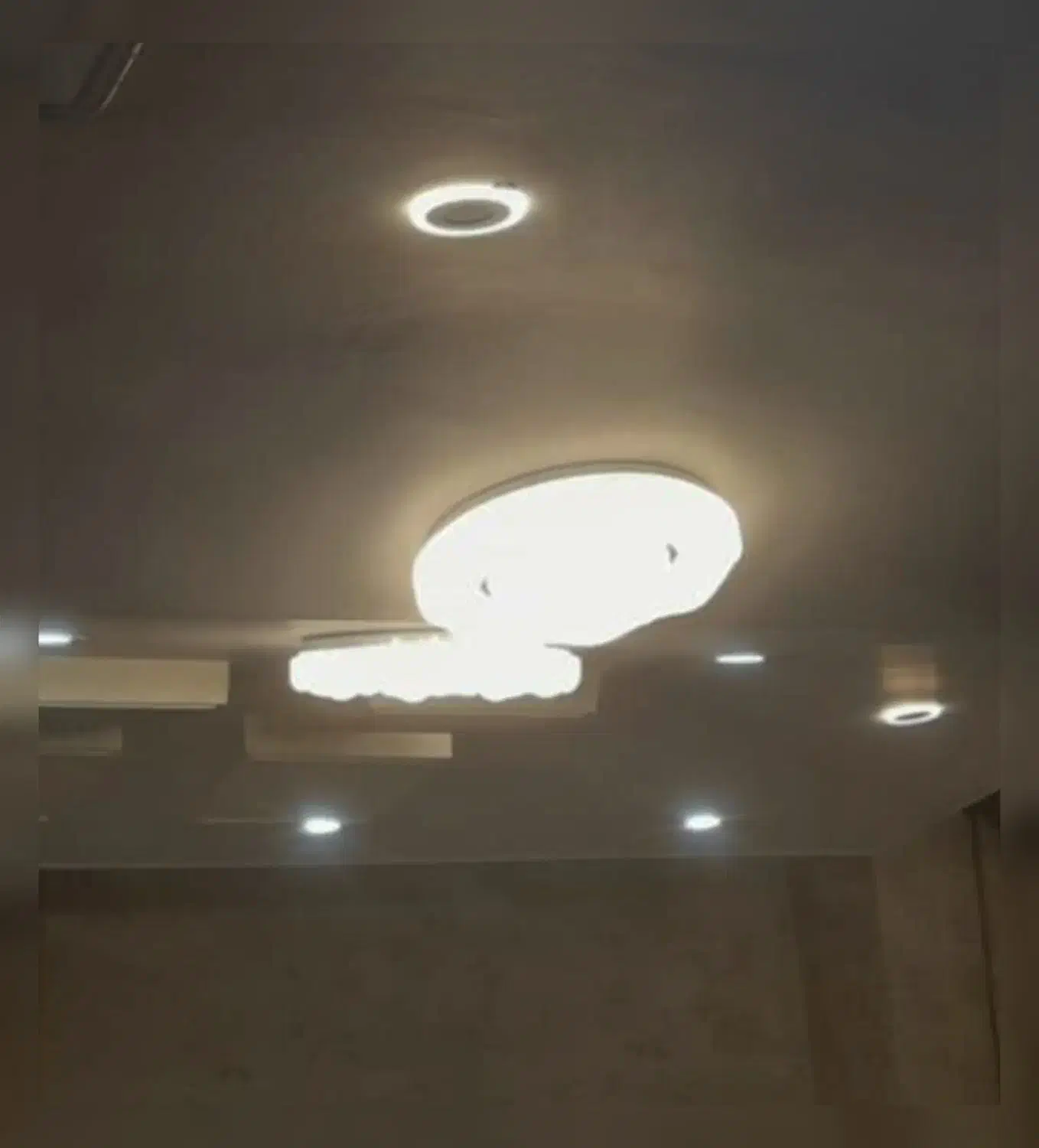 لوستر مدرن نو|لوستر و چراغ آویز|محمدشهر, محمدشهر|دیوار