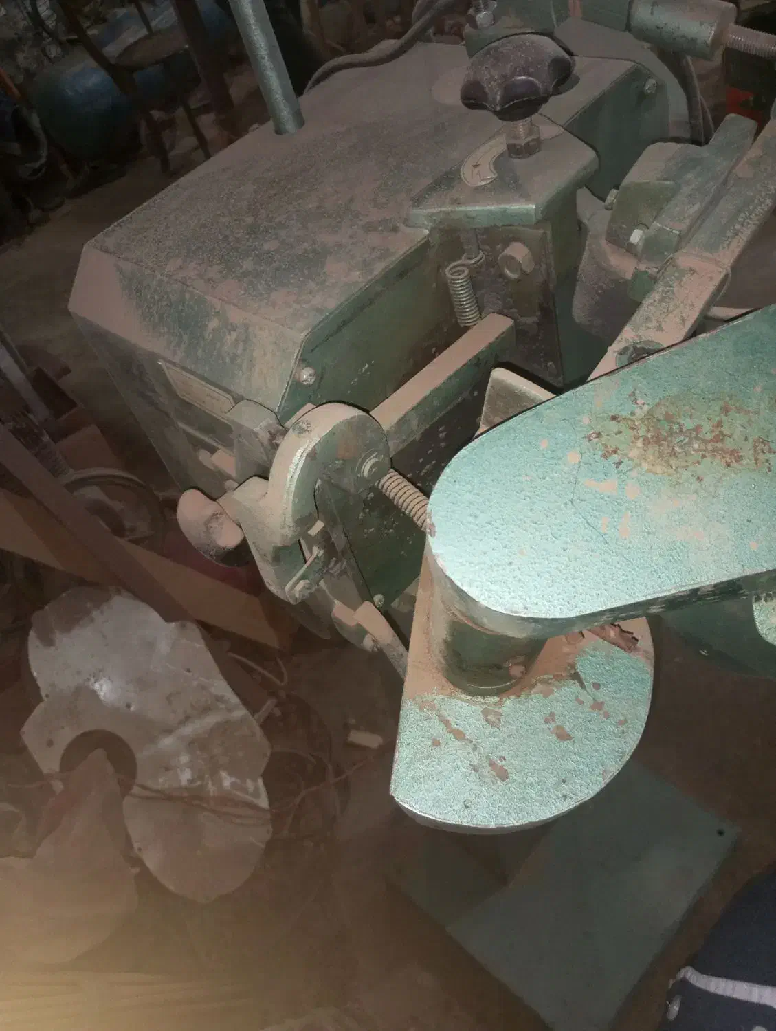 اره تیزکنی|ابزارآلات|شهریار, اسکمان|دیوار