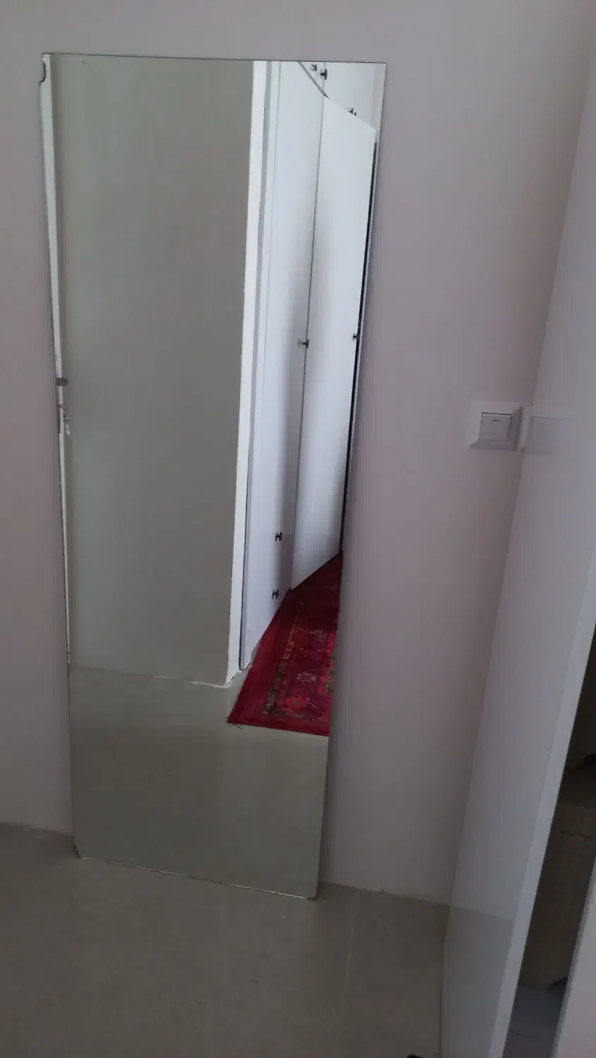 اینه|آینه|گرگان, |دیوار