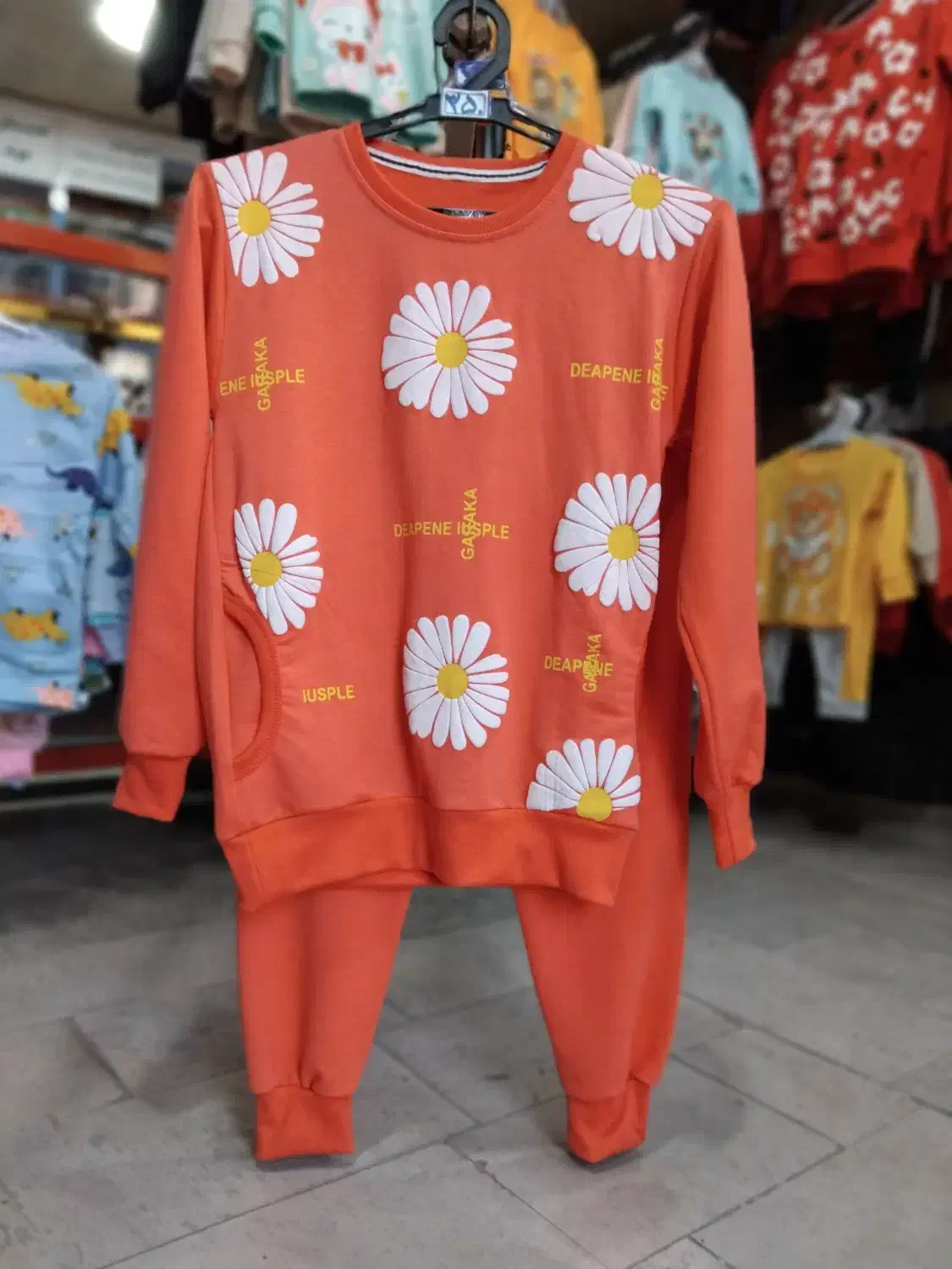 بلوز شلوار دخترانه|کفش و لباس بچه|خرمآباد, |دیوار