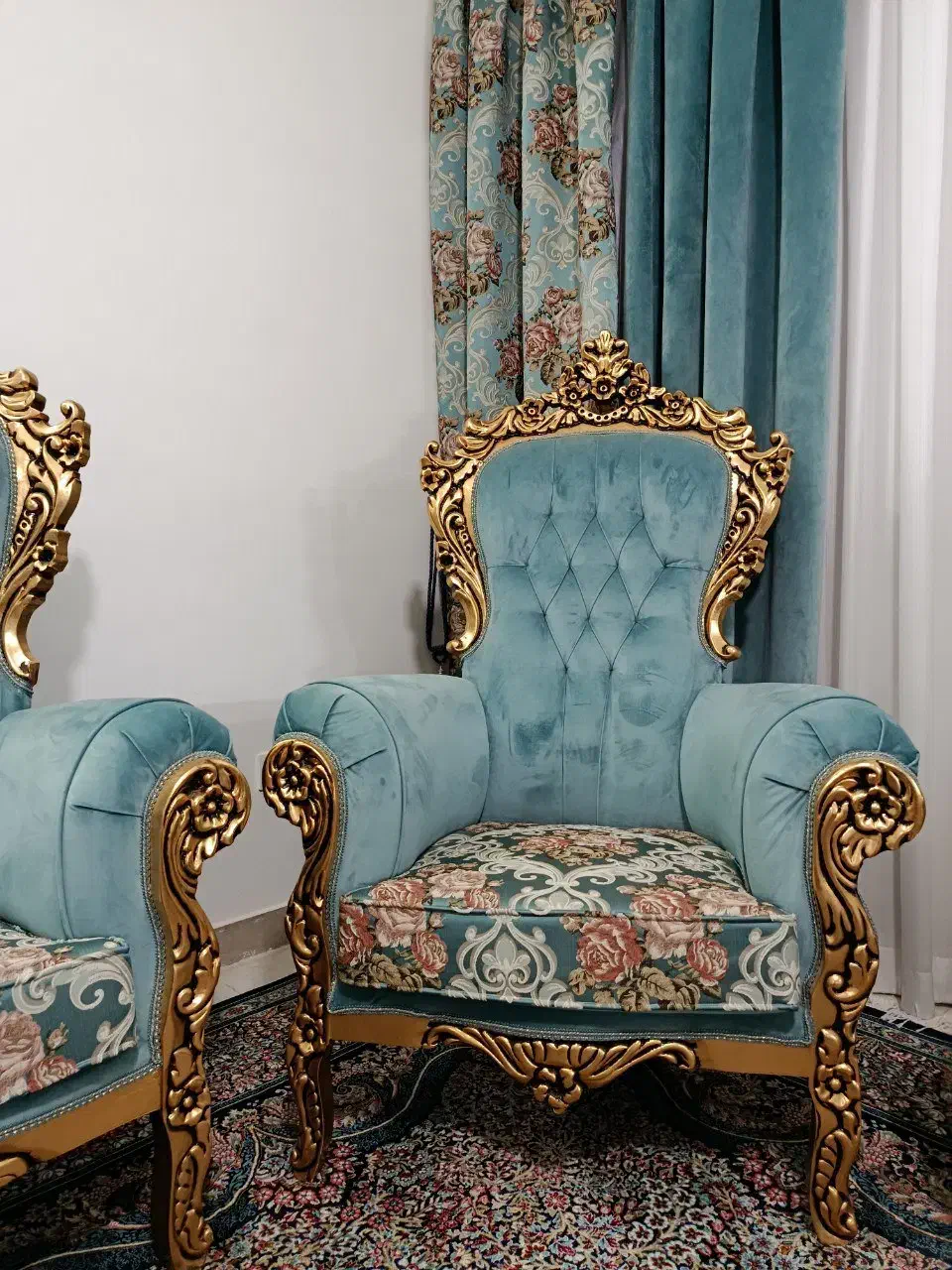 مبل سلطنتی ۱۲ نفره|مبلمان خانگی و میز عسلی|گلبهار, شهر جدید گلبهار|دیوار