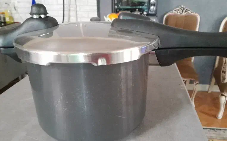 زودپز چدن|ظروف پخت‌وپز|تهران, خلیج فارس|دیوار