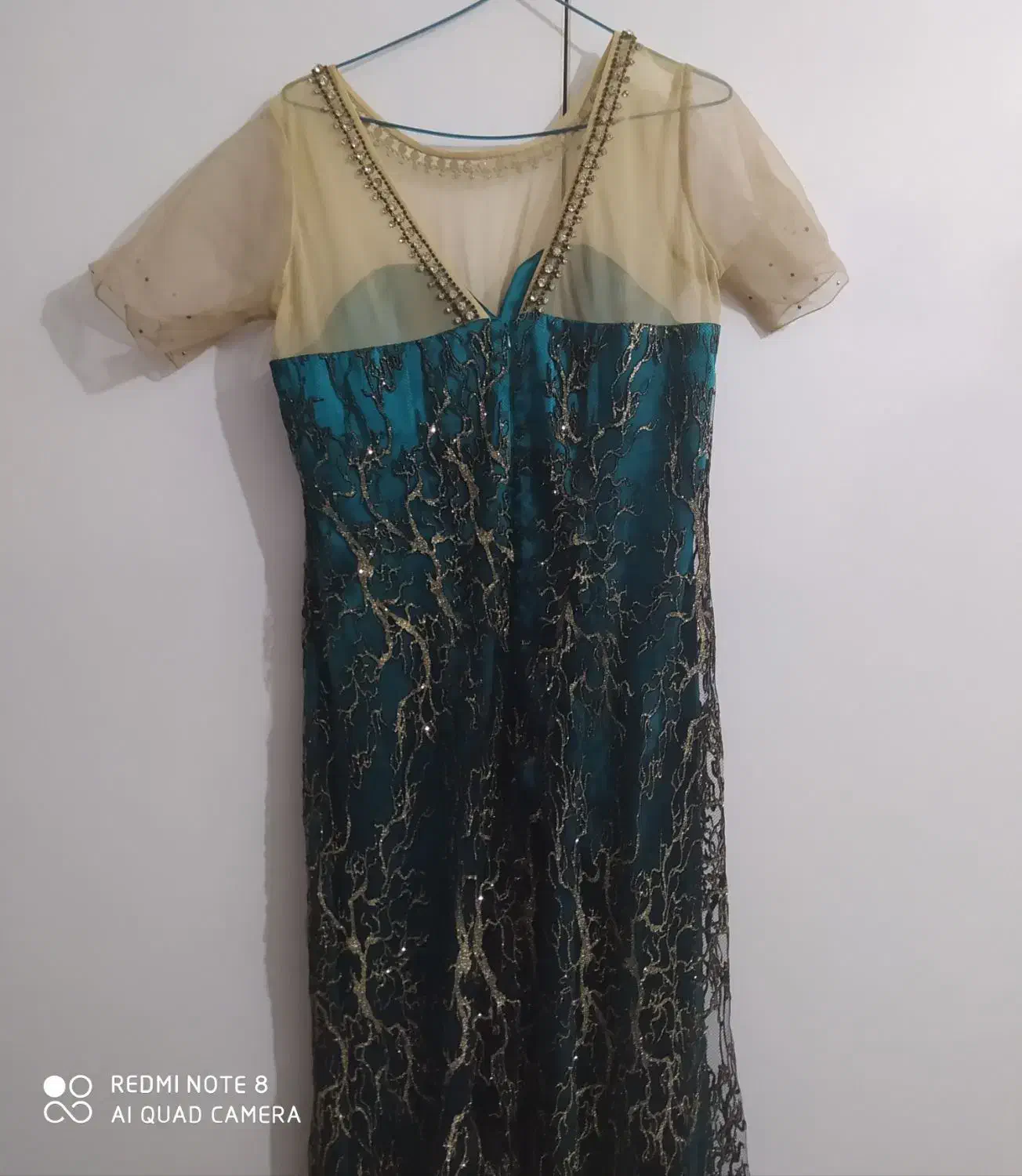 دو عدد لباس مجلسی در خورموج|لباس|خورموج, |دیوار