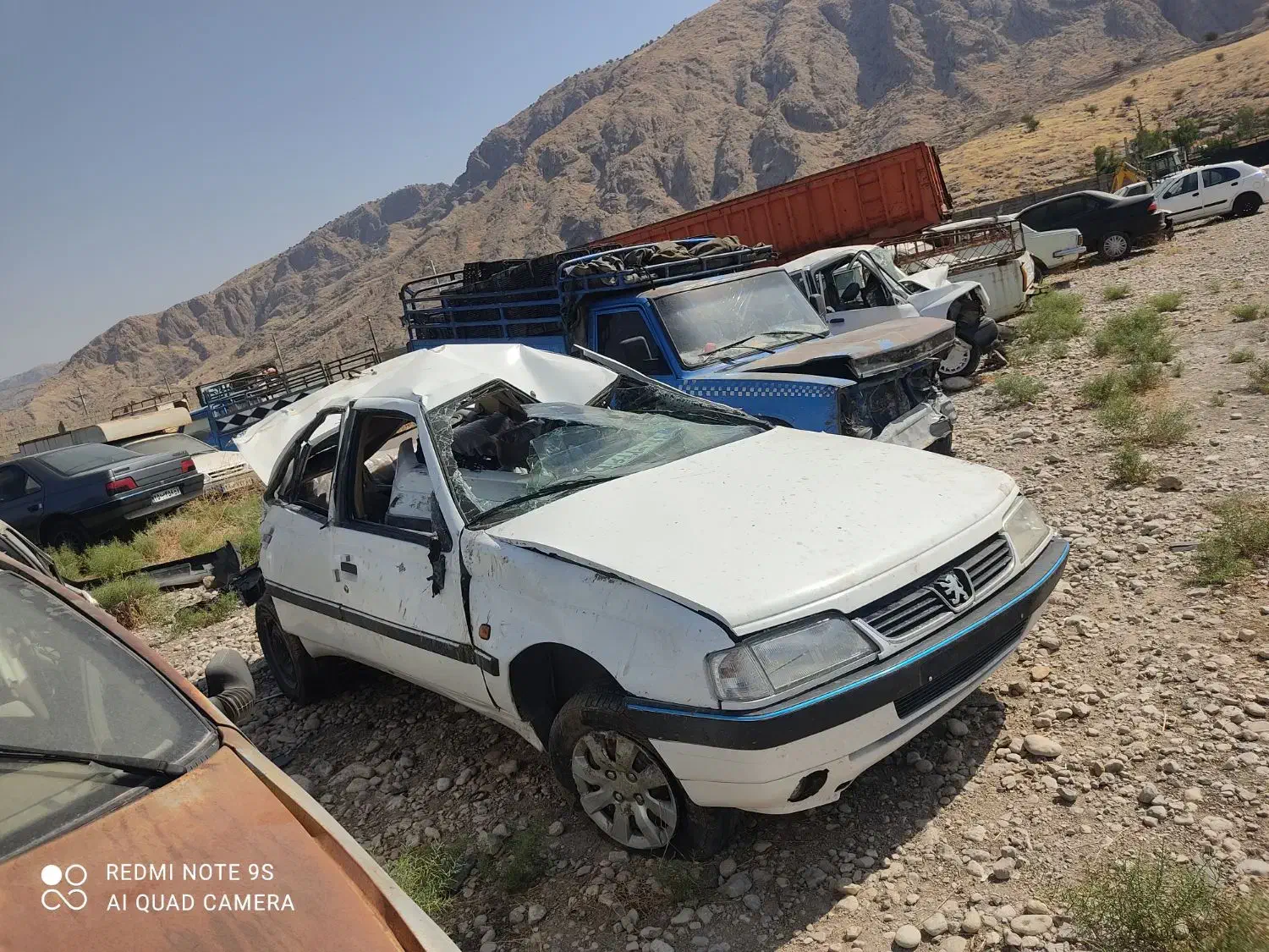 فرسوده. تصادفی اسقاط سوخته|خودرو سواری و وانت|نورآباد ممسنی, |دیوار