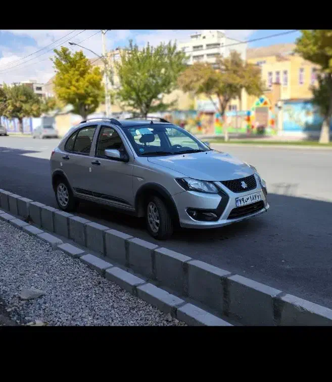 کوییک R. مدل 8/402.|خودرو سواری و وانت|شهرکرد, |دیوار