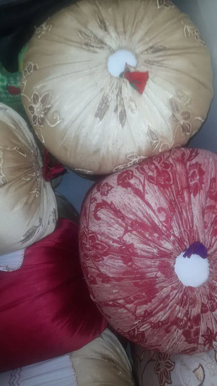 ۲۰ عددبالشت گل پر اصل اصفهان|رختخواب، بالش، پتو|لردگان, |دیوار