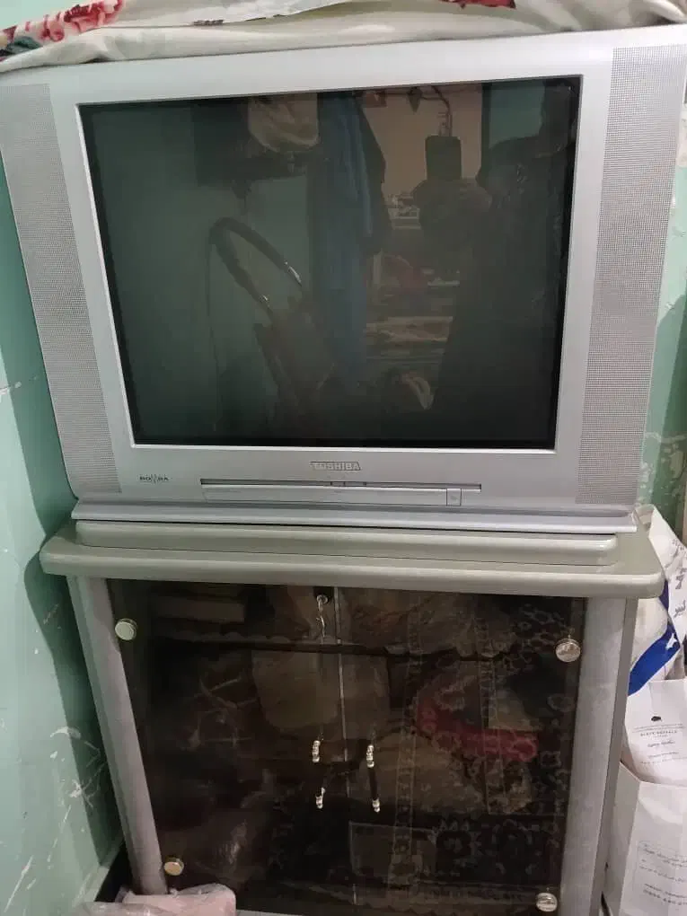 تلویزیون 29 اینچ صفحه تخت|تلویزیون و پروژکتور|اهواز, آسیاباد|دیوار