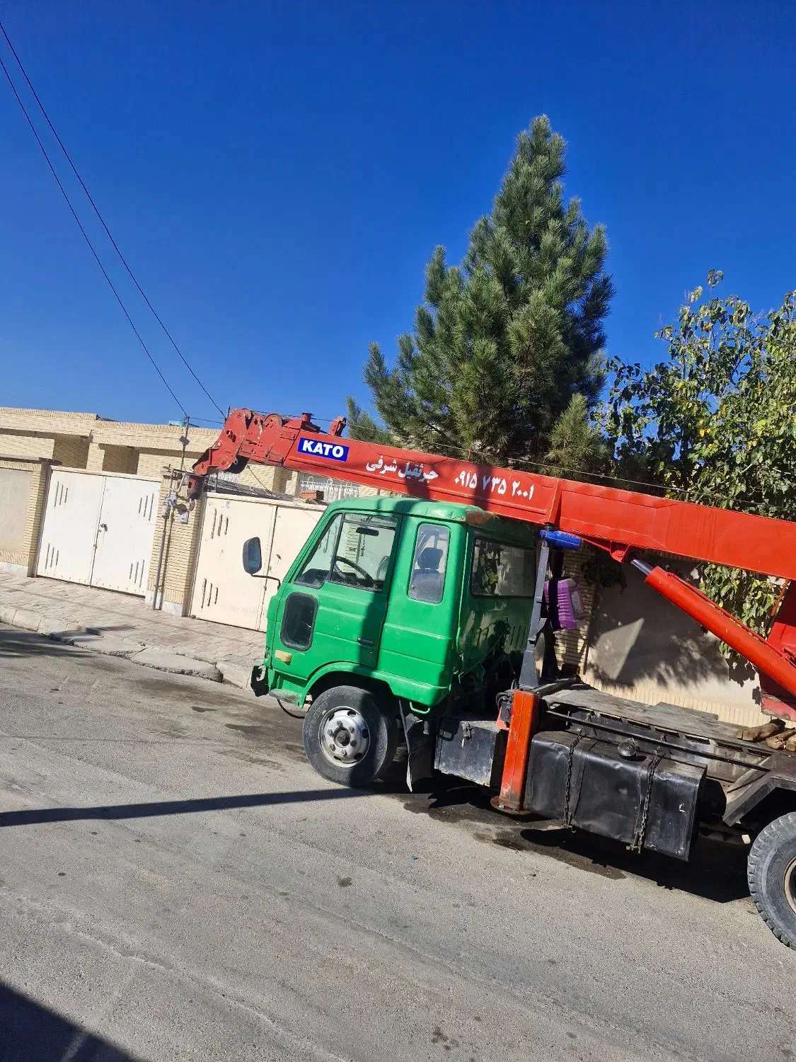 جرثقیل گلبهار ۷تن دکل بلند و ۳تن خاور|خدمات حمل و نقل|گلبهار, شهر جدید گلبهار|دیوار