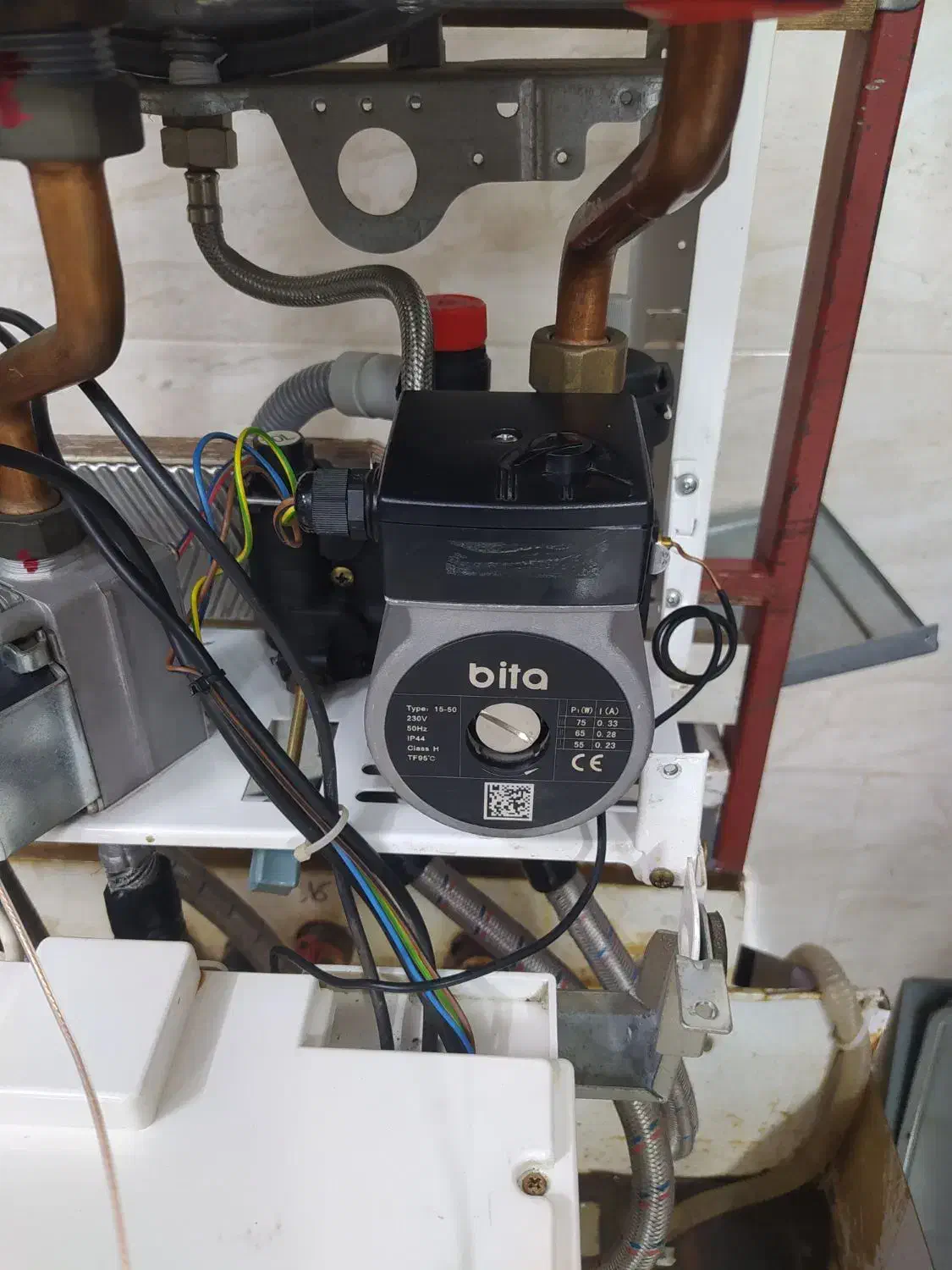 تعمیر انواع پکیج.|خدمات پیشه و مهارت|کلاچای, |دیوار