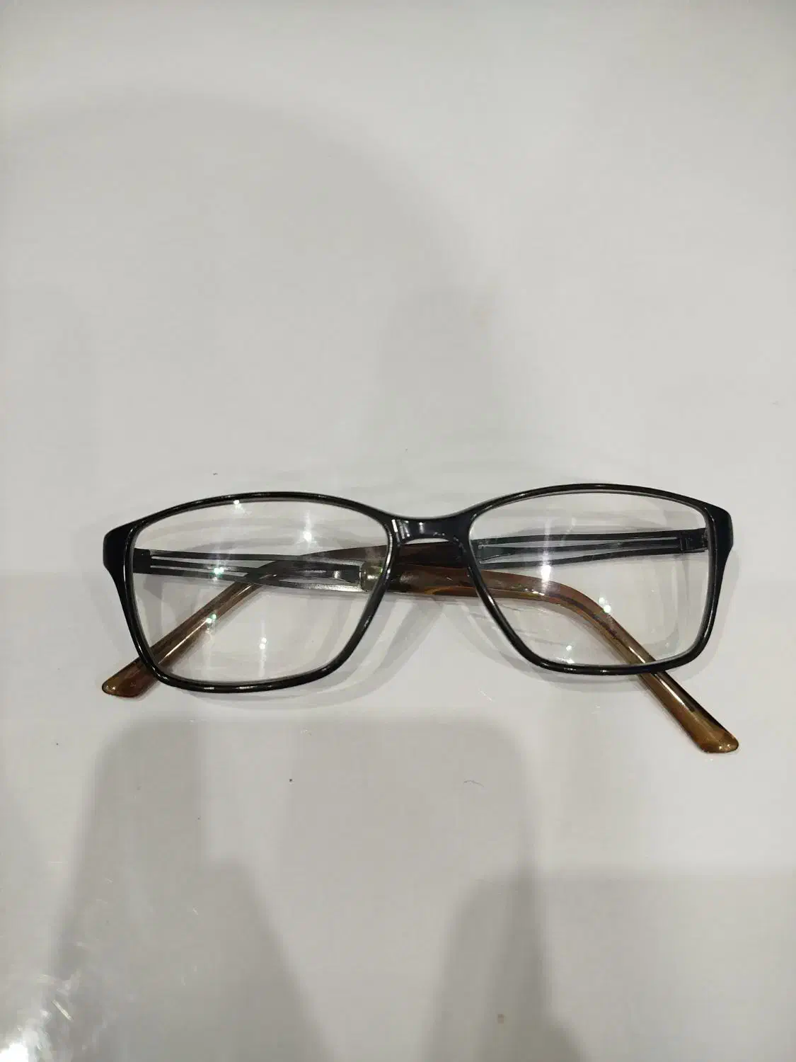 فریم عینک|زیورآلات و اکسسوری|بیرجند, |دیوار