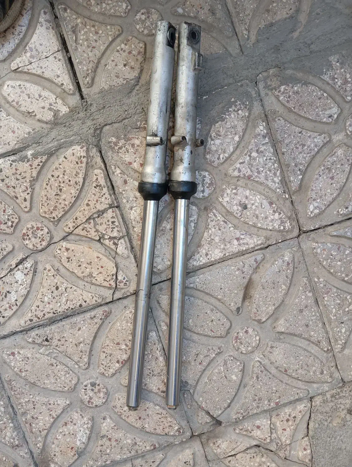 کمک جلو|قطعات یدکی و لوازم جانبی|سنندج, |دیوار