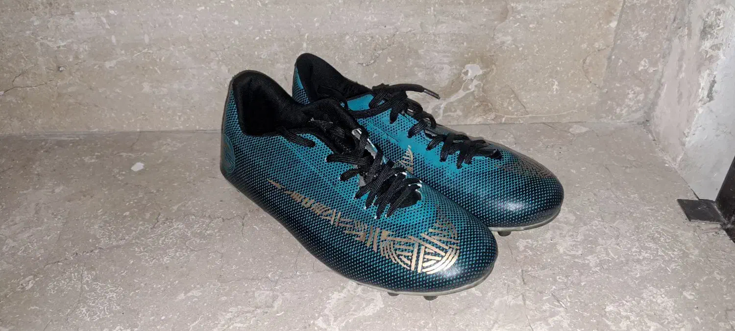 استوک سایز 8 نو نو|کیف، کفش، کمربند|همدان, |دیوار