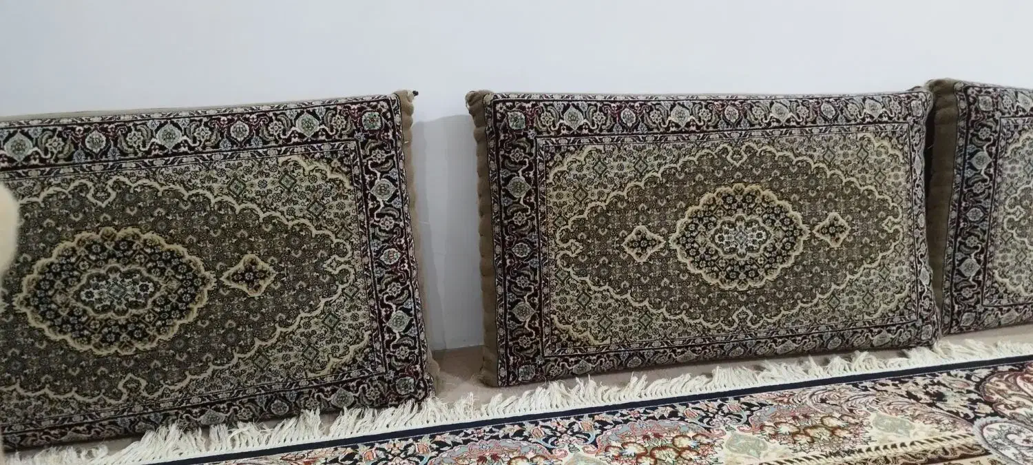 پشتی|پشتی|چناران, |دیوار