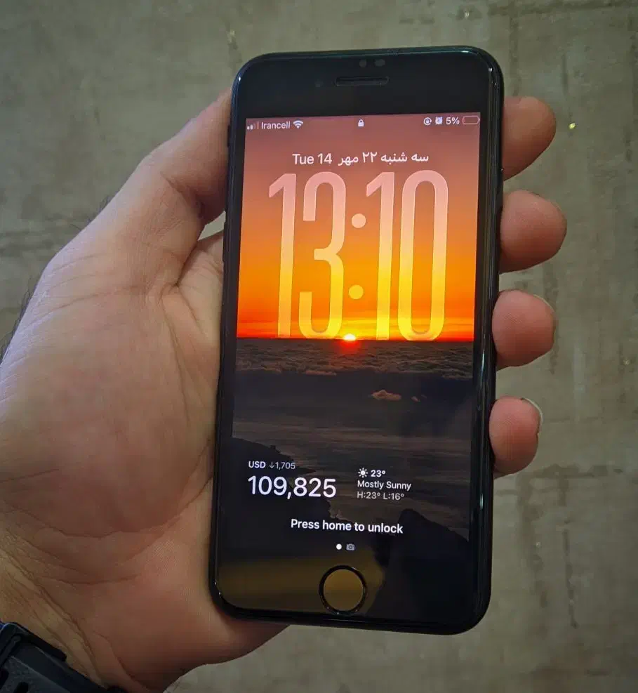 iphone SE 2020 128 GB|موبایل|رشت, توشیبا|دیوار