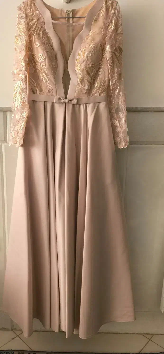 لباس مجلسی در حد نو سایز۳۸|لباس|قم, مجیدیه|دیوار