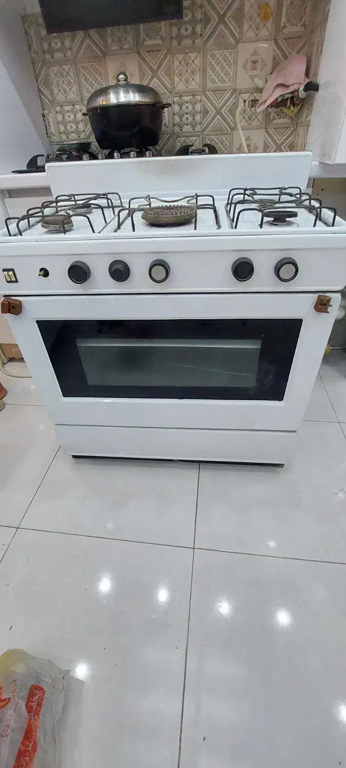 اجاق گازی فردار هم برقی هم گازی|اجاق گاز و لوازم برقی پختوپز|شیراز, ویلاشهر|دیوار