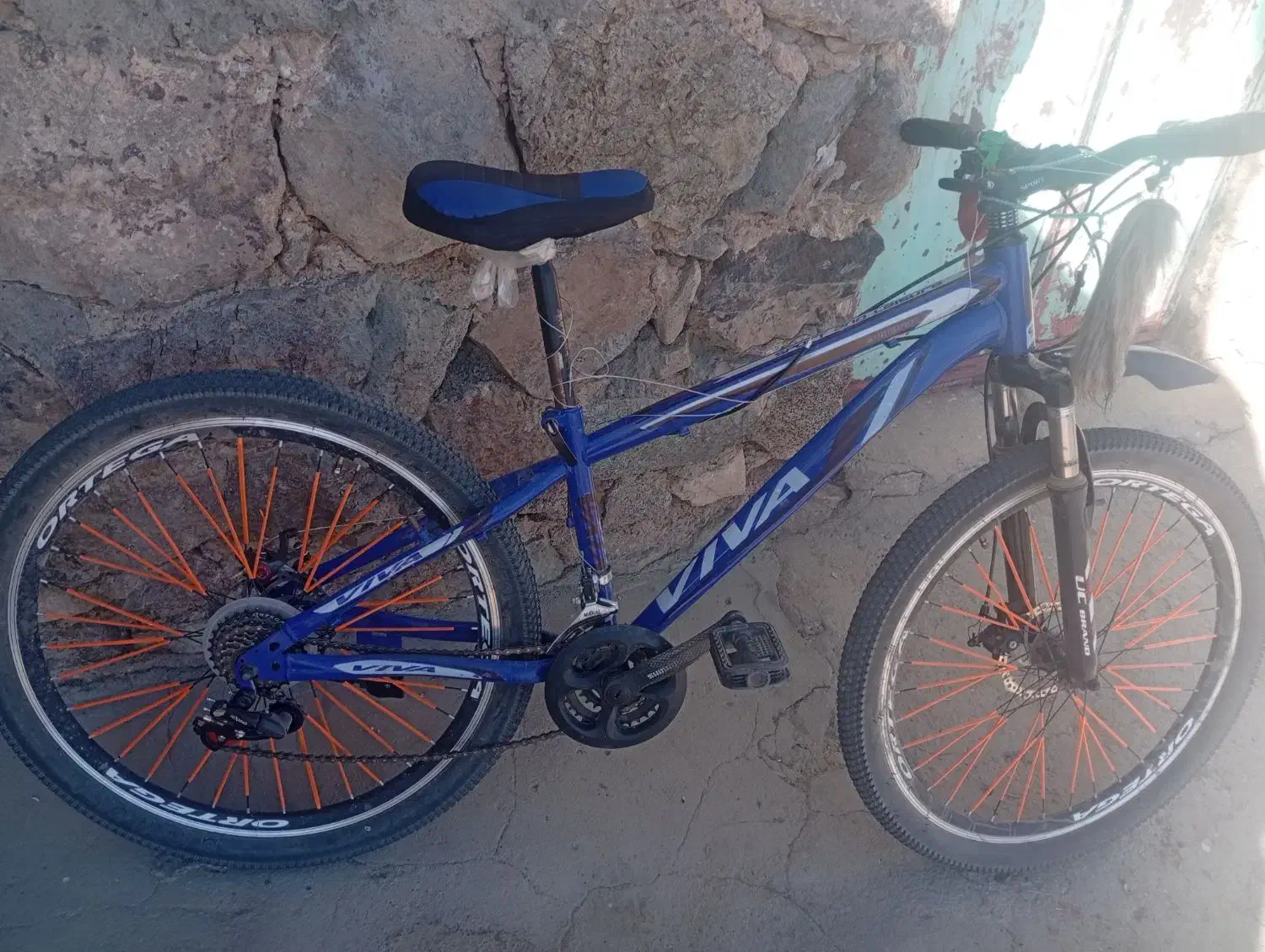 دوچرخه|دوچرخه، اسکیت، اسکوتر|بافت, |دیوار