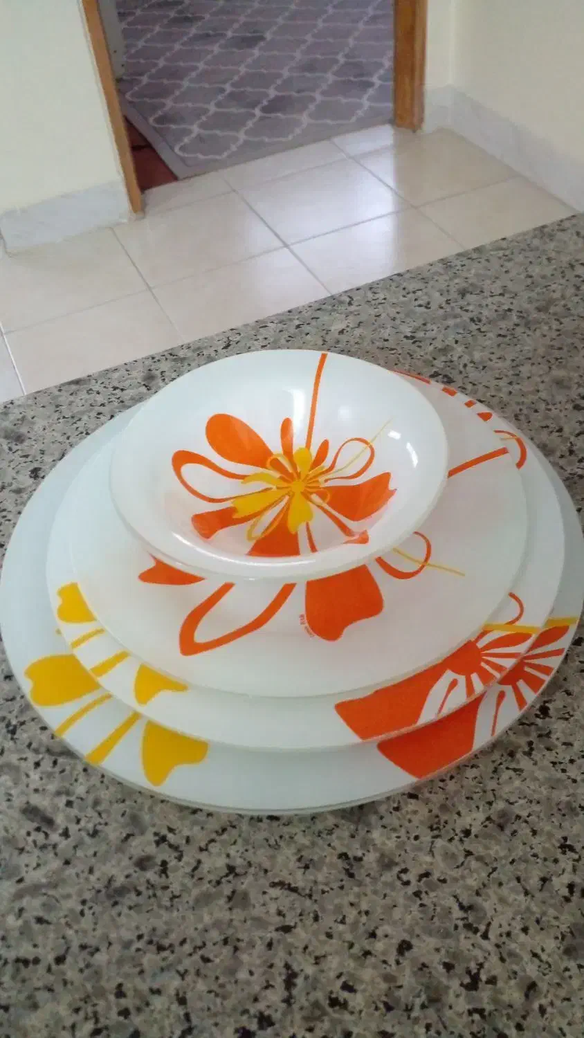 سرویس آرکوپال ۱۸ نفره دستی ۶۰۰ تومان|ظروف سرو و پذیرایی|اصفهان, جاوان|دیوار